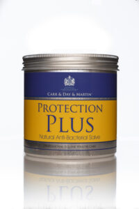 Carr & Day & Martin Protection Plus antybakteryjna maść ochronna na rany i grudę